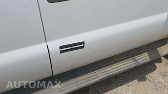 2009 Ford Super Duty F-350 Cab Chassis XL Crew Cab DRW - miniatura 40
