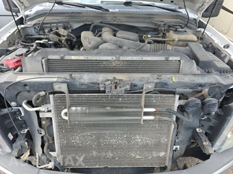 2009 Ford Super Duty F-350 Cab Chassis XLT Regular Cab DRW - miniatura 14