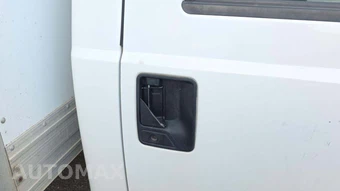 2009 Ford Super Duty F-350 Cab Chassis XLT Regular Cab DRW - miniatura 30