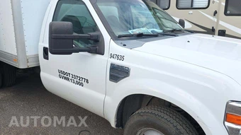 2009 Ford Super Duty F-350 Cab Chassis XLT Regular Cab DRW - miniatura 34