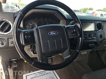 2009 Ford Super Duty F-350 Lariat Crew Cab Medium Bed - miniatura 10