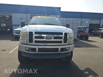 2009 Ford Super Duty F-350 Lariat Crew Cab Medium Bed - miniatura 2