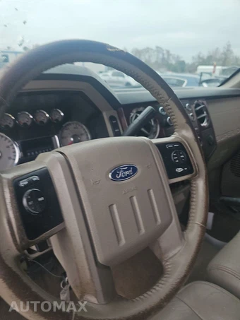 2009 Ford Super Duty F-350 XL Crew Cab Medium Bed - miniatura 10