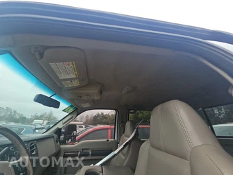 2009 Ford Super Duty F-350 XL Crew Cab Medium Bed - miniatura 16