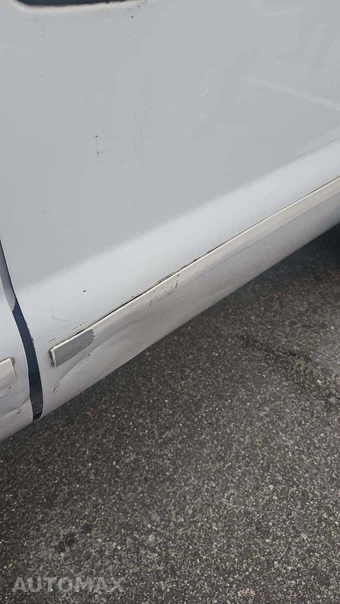 2009 Ford Super Duty F-350 XL Crew Cab Medium Bed - miniatura 30