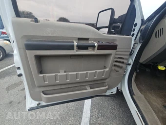 2009 Ford Super Duty F-350 XL Crew Cab Medium Bed - miniatura 9