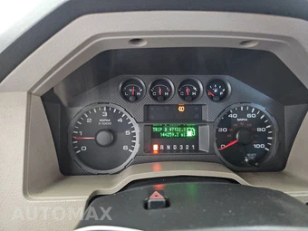 2009 Ford Super Duty F-350 XL Crew Cab Medium Bed - miniatura 12