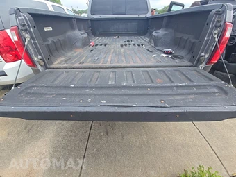 2009 Ford Super Duty F-350 XLT Crew Cab Long Bed - miniatura 16