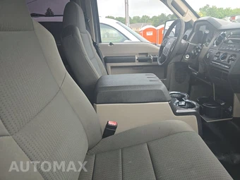 2009 Ford Super Duty F-350 XLT Crew Cab Long Bed - miniatura 8