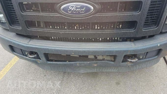 2009 Ford Super Duty F-450 Cab Chassis XL Regular Cab DRW - miniatura 23