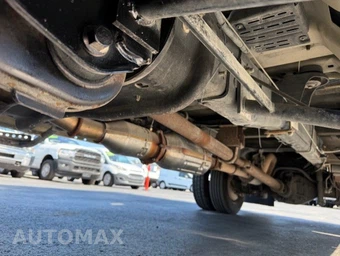 2009 Ford Super Duty F-550 Cab Chassis XL Regular Cab DRW - miniatura 25