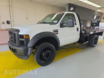 2009 Ford Super Duty F-550 Cab Chassis XL Regular Cab DRW