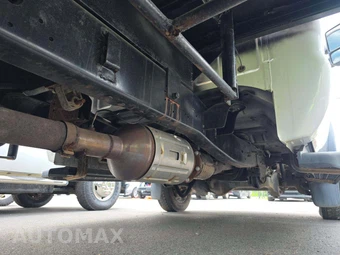2009 Ford Super Duty F-550 Cab Chassis XLT Regular Cab DRW - miniatura 13