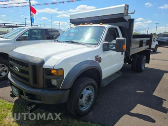 2009 Ford Super Duty F-550 Cab Chassis XLT Regular Cab DRW