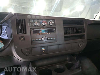 2009 GMC Savana 2500 Cargo Van 1WT 135.0" WB - miniatura 10