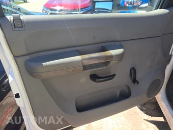 2009 GMC Sierra 3500HD Cab Chassis WT Regular Cab 1SA – miniatura 9