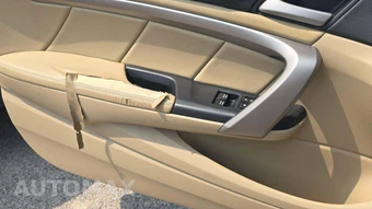 2009 Honda Accord Coupe EX - miniatura 25