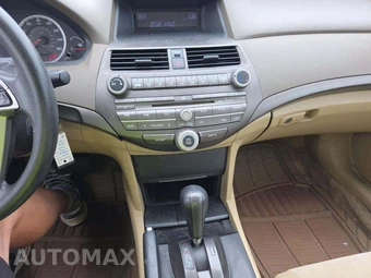 2009 Honda Accord Sedan LX - miniatura 10