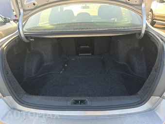 2009 Honda Accord Sedan LX-P - miniatura 16