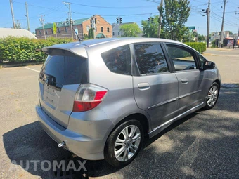 2009 Honda Fit Sport – miniatura 3