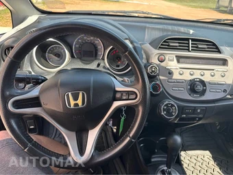2009 Honda Fit Sport - miniatura 11