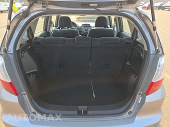 2009 Honda Fit Sport - miniatura 16