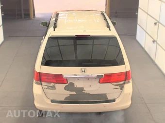 2009 Honda Odyssey Touring 118.1" WB – miniatura 5