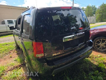 2009 Honda Pilot Touring w/Navigation & RES - miniatura 2