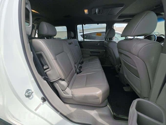 2009 Honda Pilot Touring w/Navigation & RES – miniatura 17