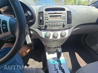 2009 Hyundai Elantra GLS Sedan – miniatura 10