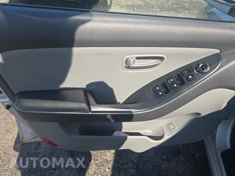 2009 Hyundai Elantra GLS Sedan – miniatura 9