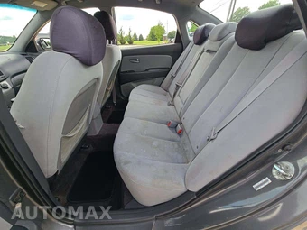 2009 Hyundai Elantra SE Sedan – miniatura 10