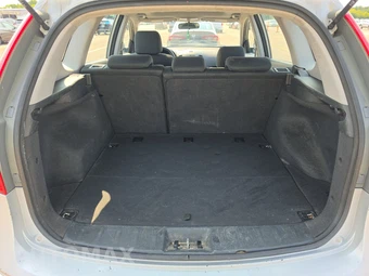 2009 Hyundai Elantra Touring Wagon - miniatura 16