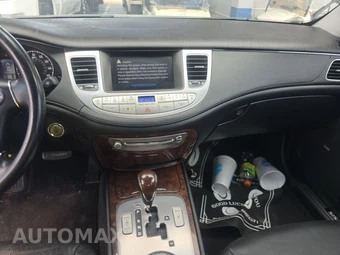 2009 Hyundai Genesis 4.6 - miniatura 11