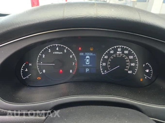 2009 Hyundai Genesis 4.6 - miniatura 12