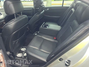 2009 Hyundai Genesis 4.6 - miniatura 13