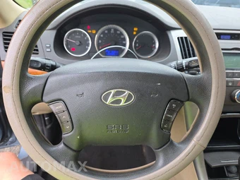 2009 Hyundai Sonata GLS – miniatura 10