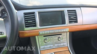 2009 Jaguar XF Luxury – miniatura 19