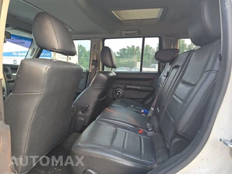 2009 Jeep Commander Sport – miniatura 13