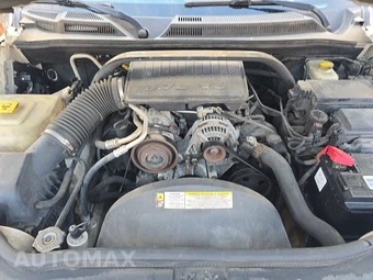 2009 Jeep Commander Sport – miniatura 16