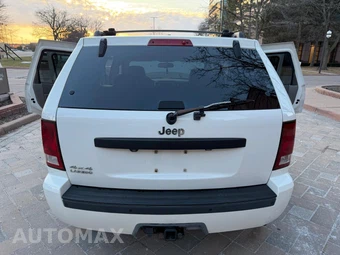 2009 Jeep Grand Cherokee Laredo - miniatura 13