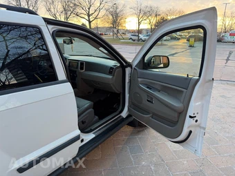 2009 Jeep Grand Cherokee Laredo - miniatura 25