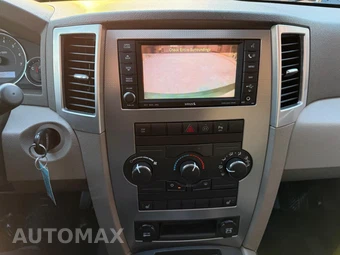 2009 Jeep Grand Cherokee Laredo - miniatura 41