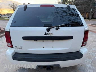 2009 Jeep Grand Cherokee Laredo - miniatura 43
