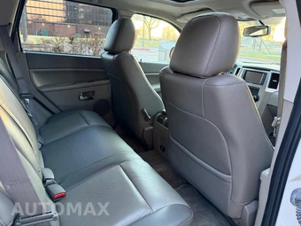 2009 Jeep Grand Cherokee Laredo - miniatura 46