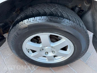 2009 Jeep Grand Cherokee Laredo - miniatura 61