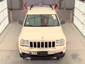 2009 Jeep Grand Cherokee Laredo – miniatura 2