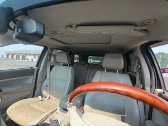 2009 Jeep Grand Cherokee Overland – miniatura 8