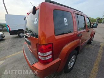2009 Jeep Liberty Sport – miniatura 4