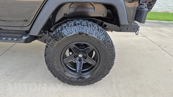 2009 Jeep Wrangler Unlimited Rubicon - miniatura 16